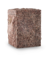 Graniturne behauen