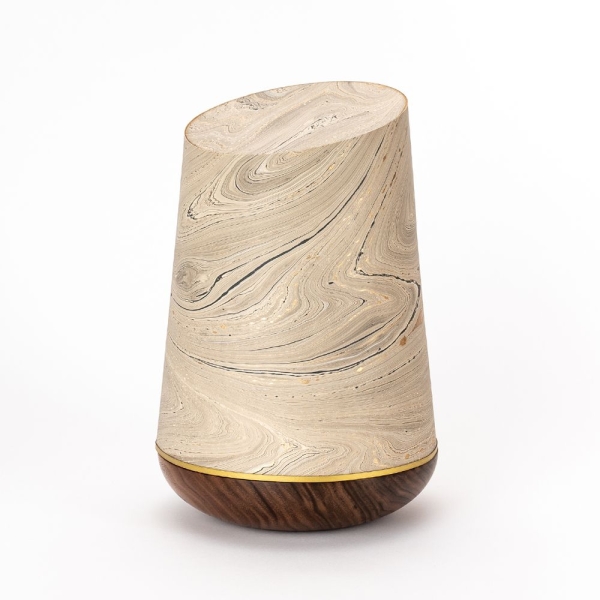 Marmor&eacute;-Holzurne 2 &bdquo;Warmgrau-Gold&ldquo;