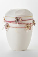 Samosa-Urne cremewei&szlig;, mit Wickelschmuck rose