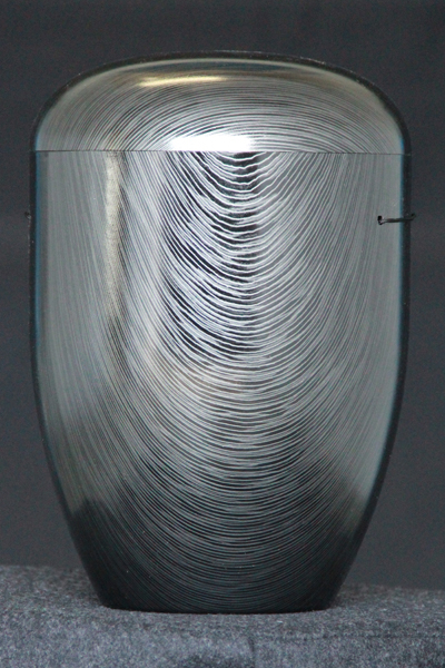 Naturstoffurne mit Dekor, Schwarz